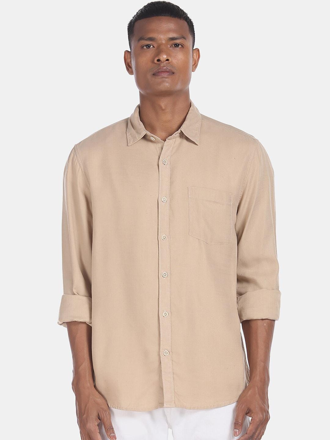 ruggers men beige regular fit solid casual shirt