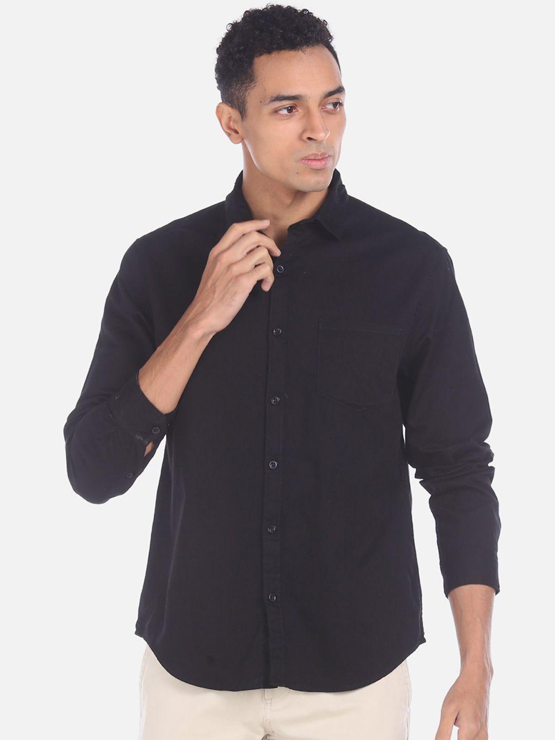 ruggers men black regular fit solid casual shirt