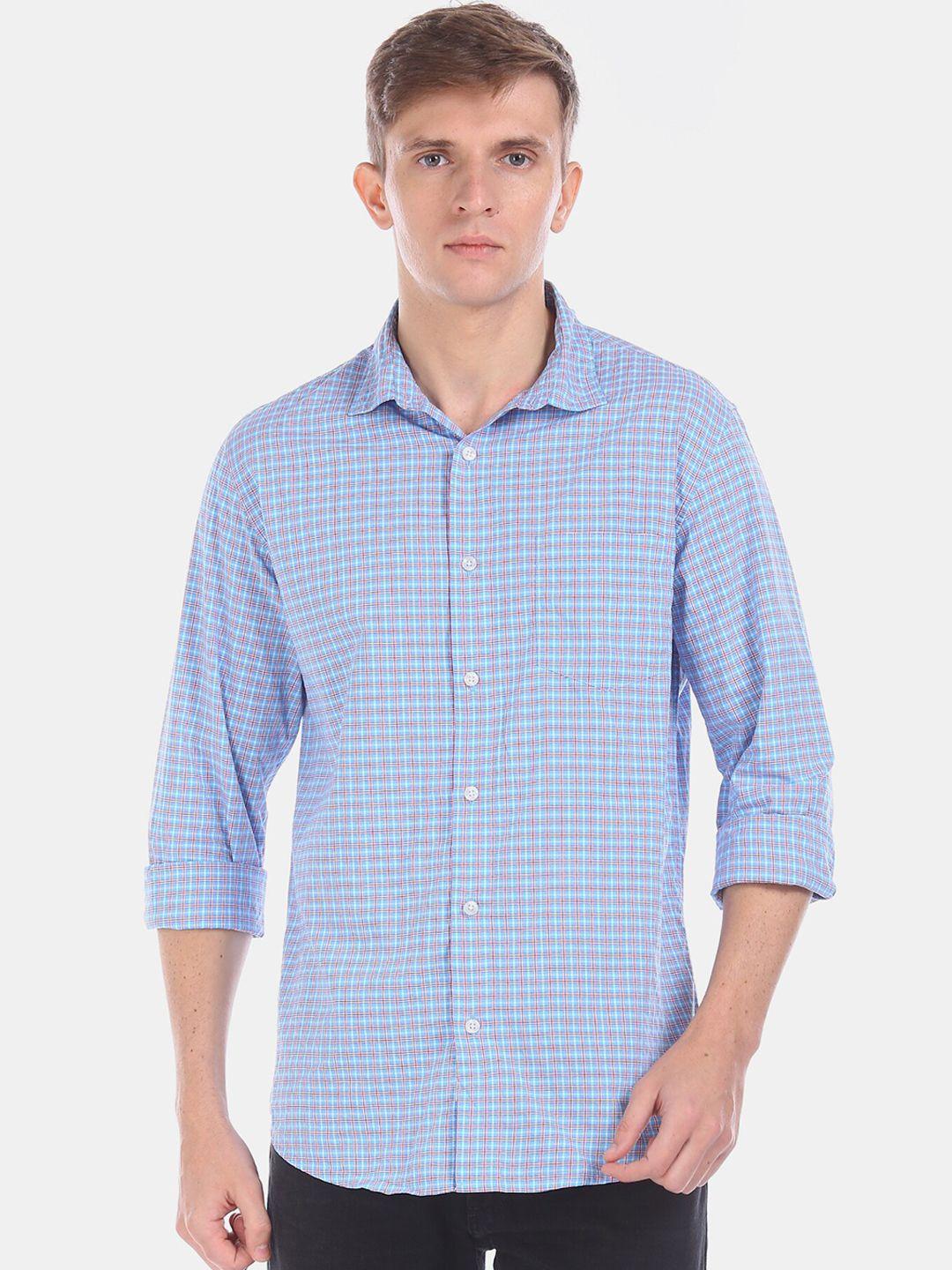 ruggers men blue & white regular fit checked casual shirt