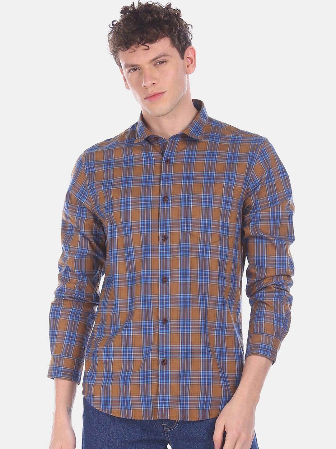 ruggers men brown & blue regular fit checked pure cotton casual shirt