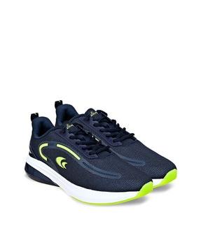 running lace-up sports shoes