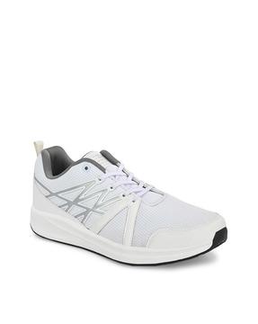 running lace-up sports shoes