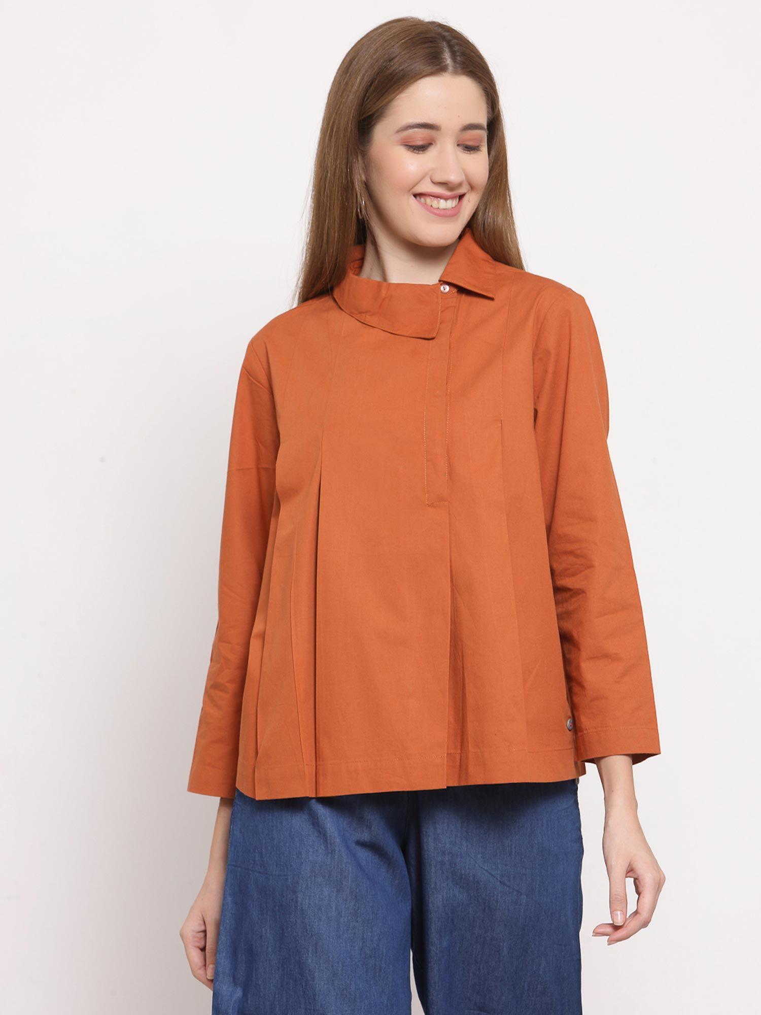 rust box pleat top