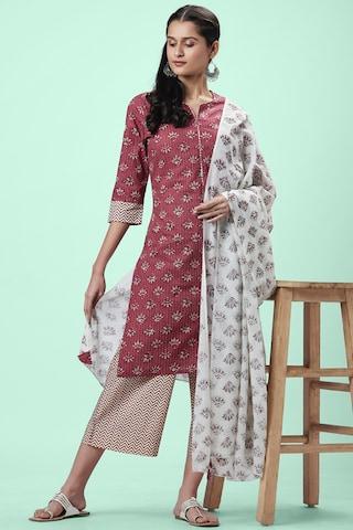 rust printed ethnic round neck 3/4th sleeves knee length women regular fit kurta pant dupatta set