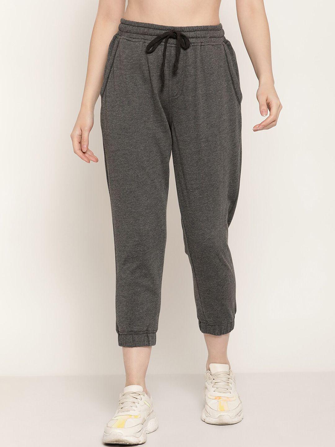 rute women grey solid cotton jogger