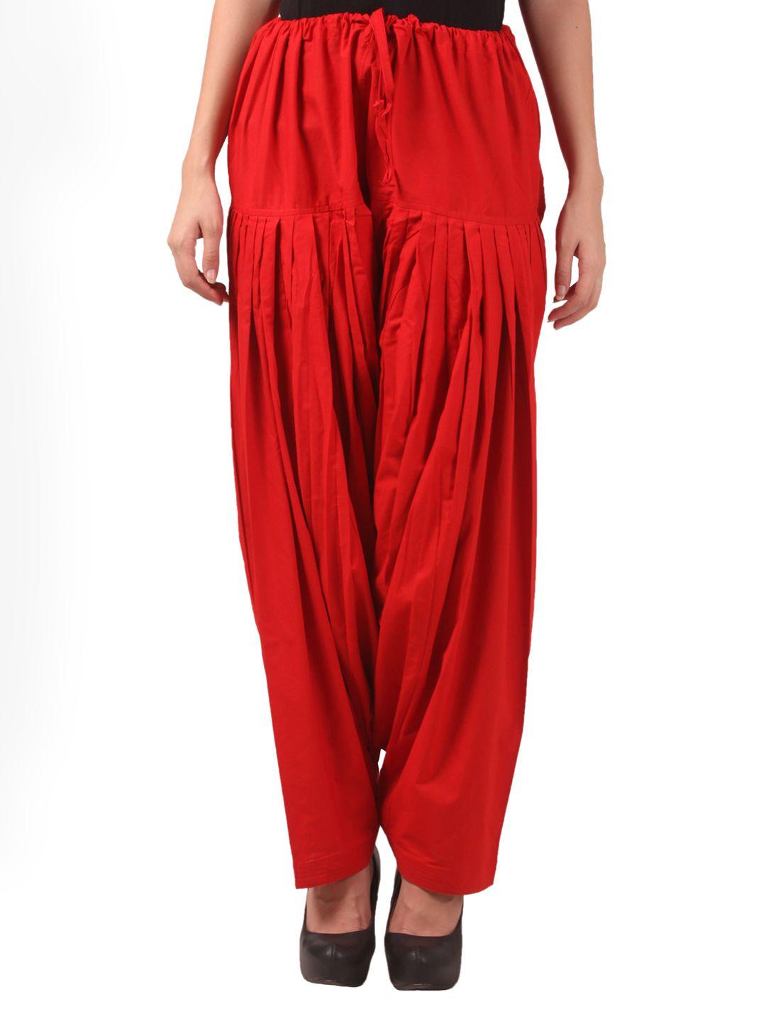 saadgi red salwar