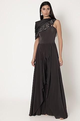 sable black jumpsuit with pleated cape
