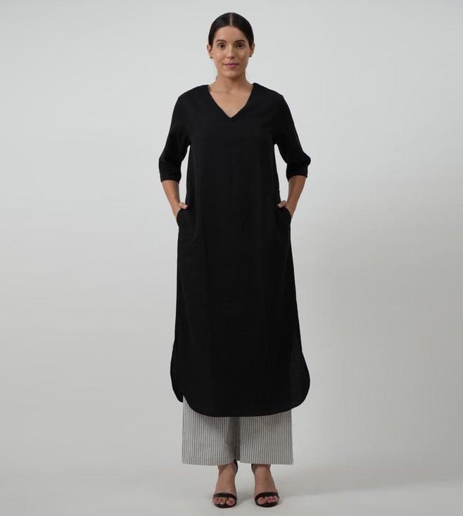 saltpetre black & white summer essentials marimoko dress with pant