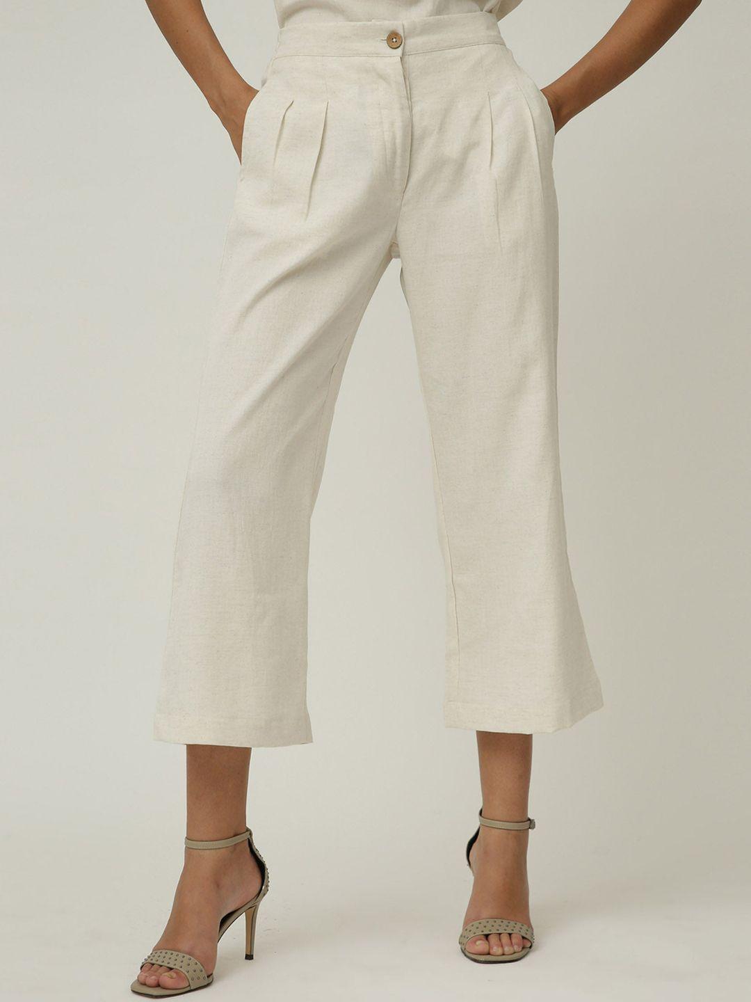 saltpetre v-neck top with trousers