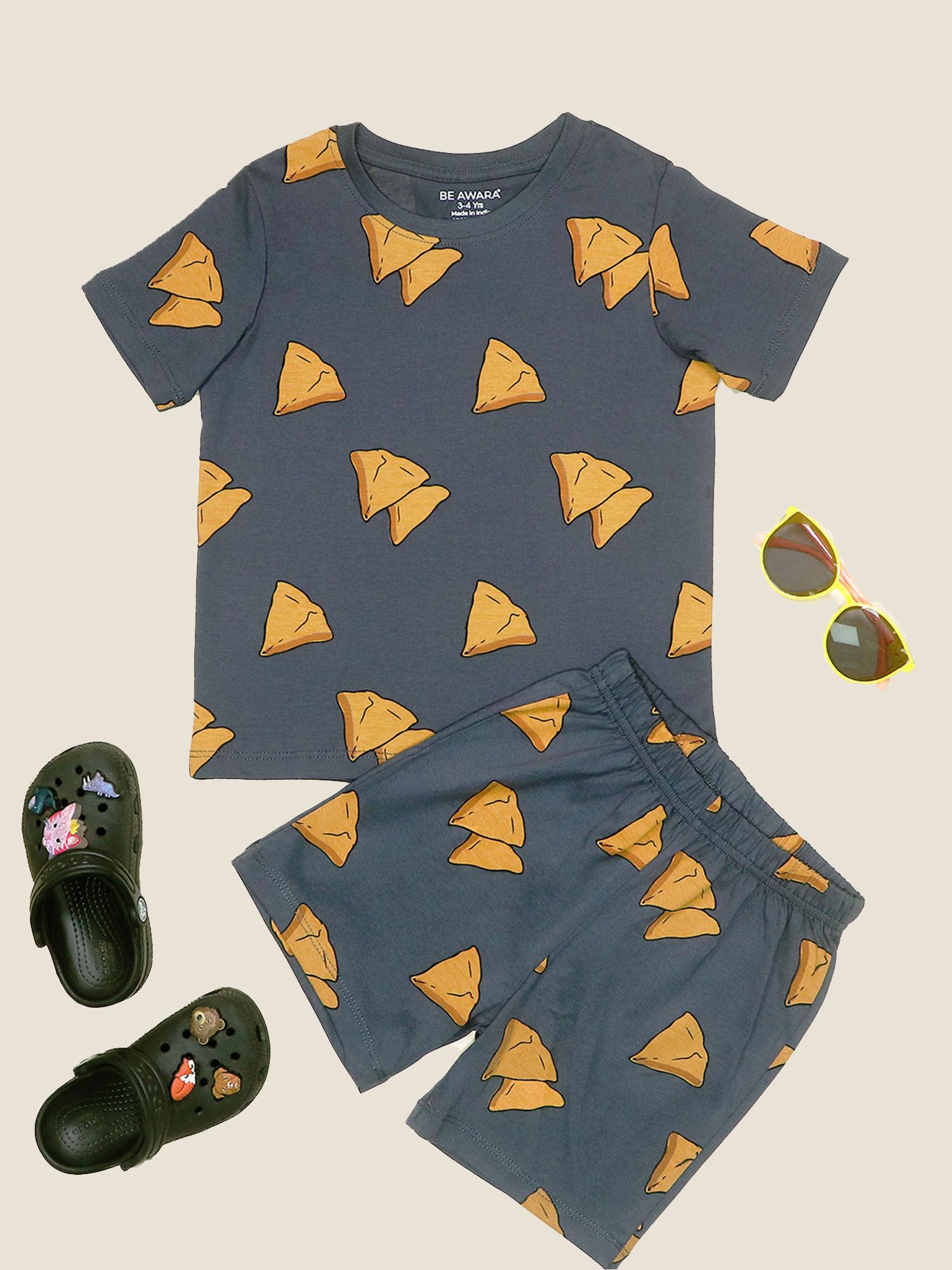 samosa pattern half sleeves t-shirt & shorts - grey (set of 2)