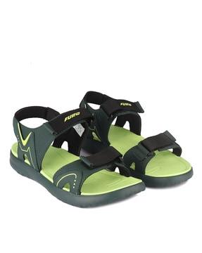 sandals with velcro fastening