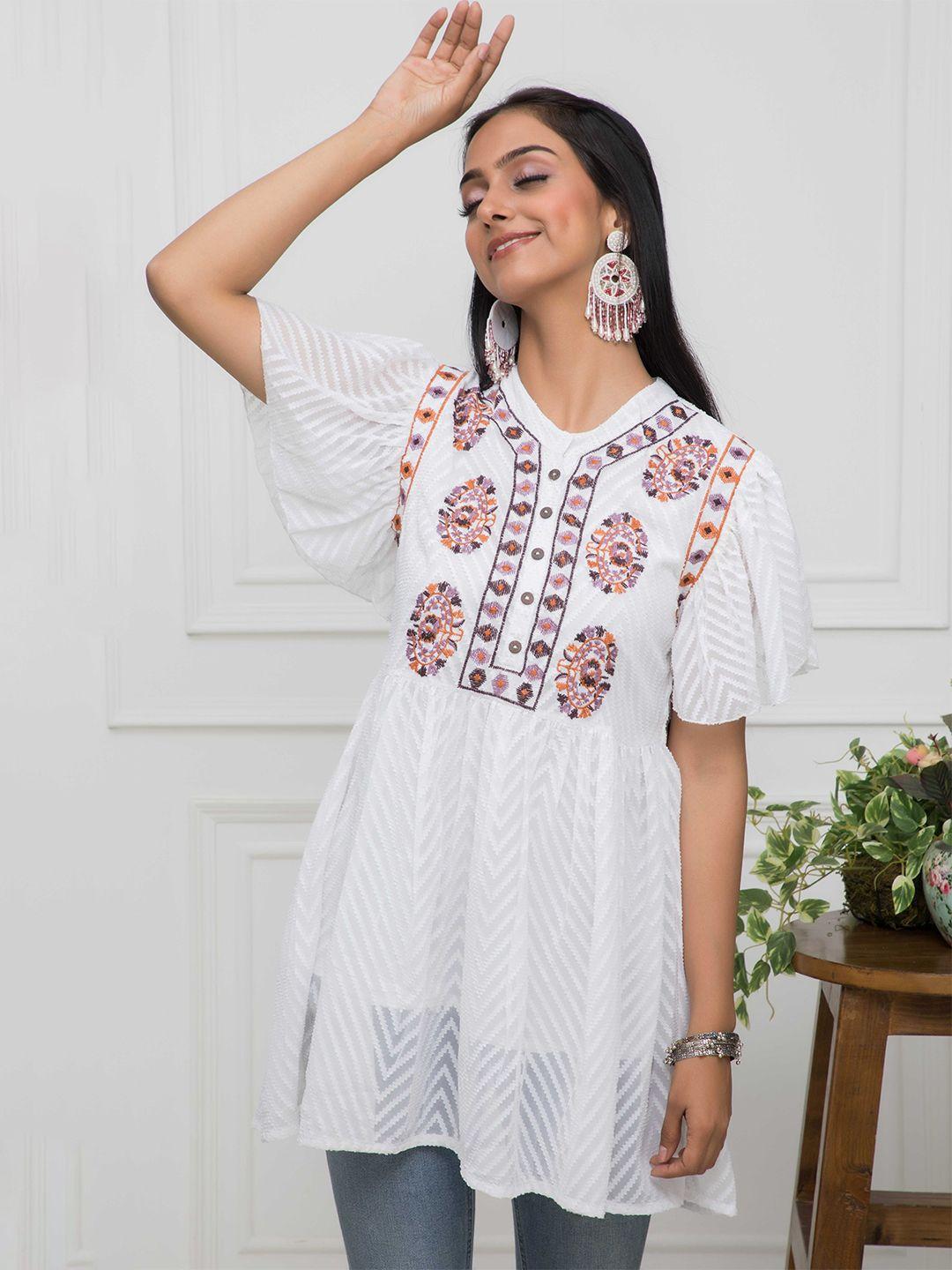 sangria ethnic motifs embroidered v neck tunic