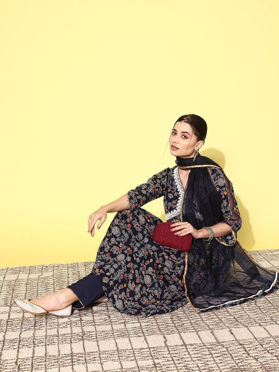 sangria floral printed empire sequinned kurta with trousers & dupatta