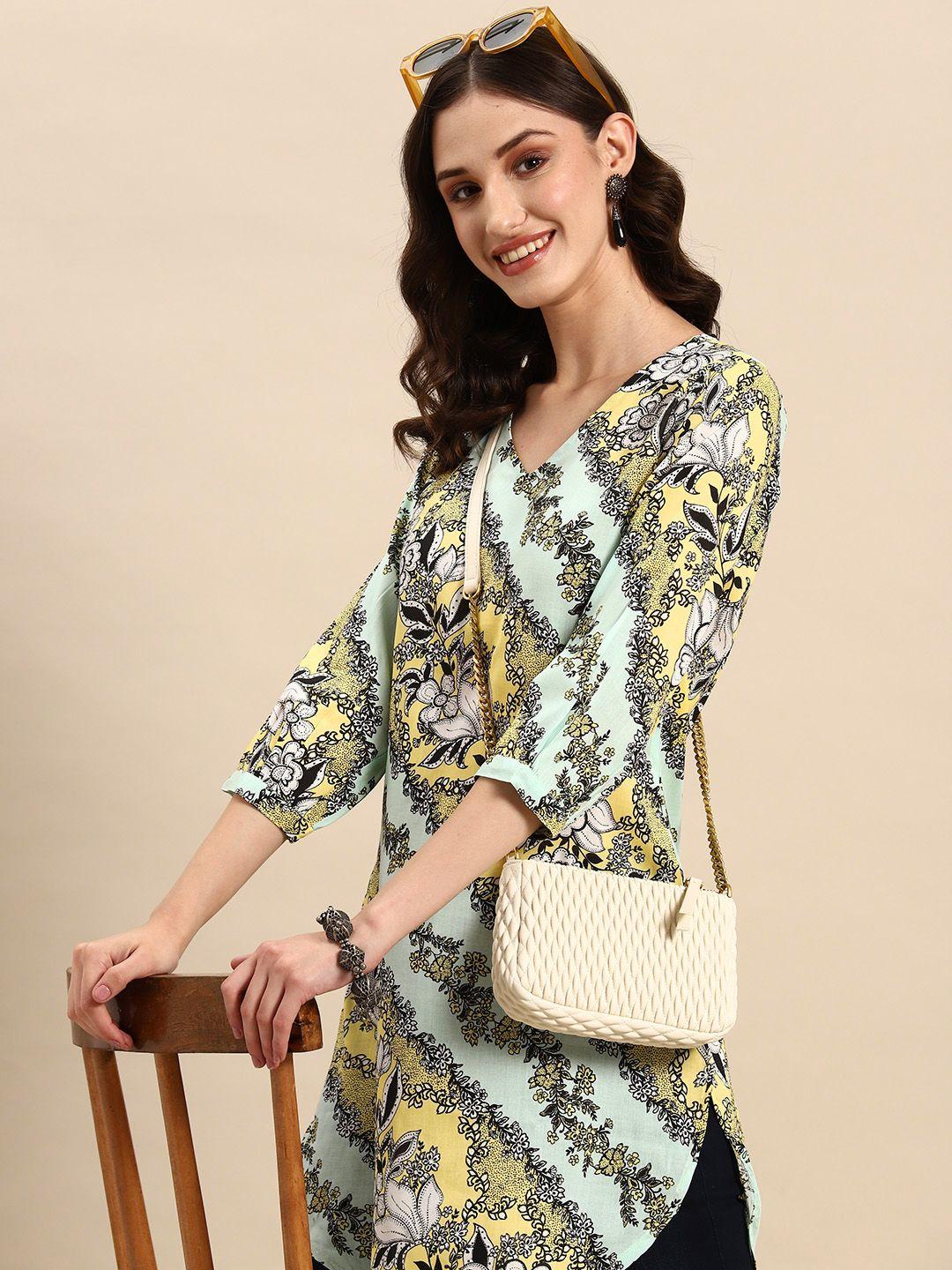 sangria floral printed v-neck straight kurta