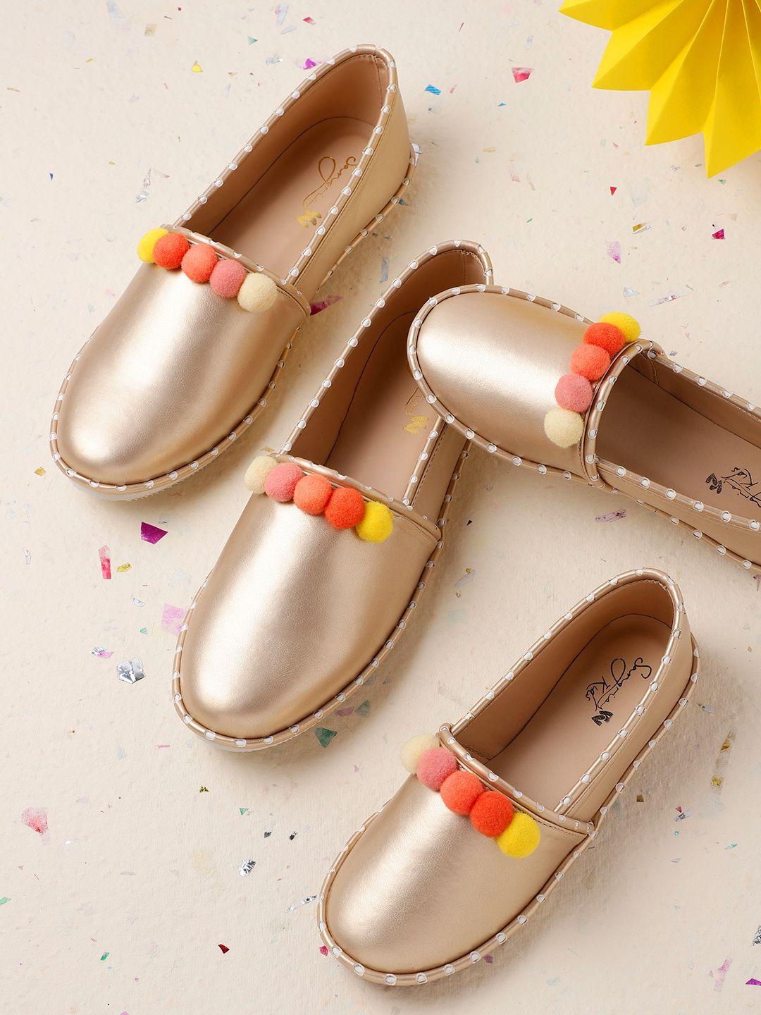 sangria girls muted gold-toned solid pom-pom detail slip-ons