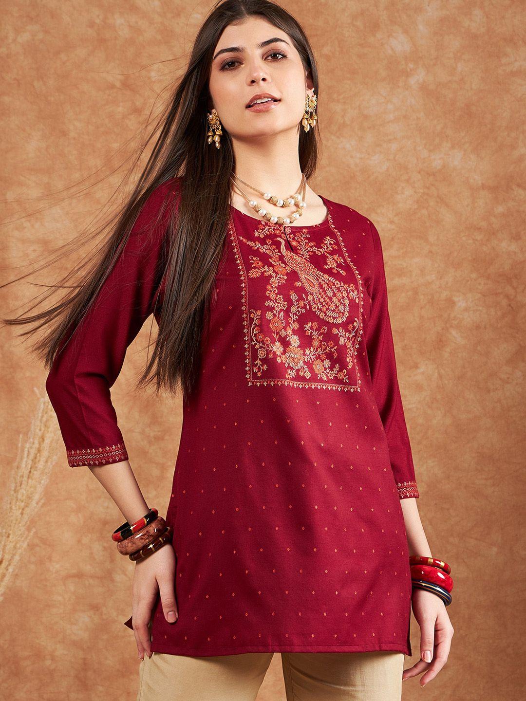sangria maroon ethnic motifs printed round neck jacquard straight kurti