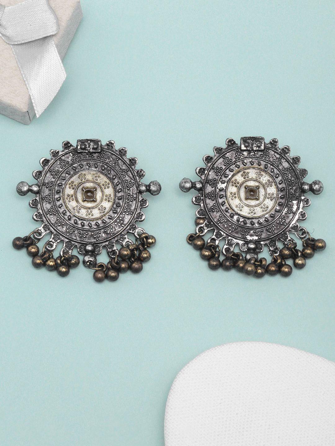 sangria silver-plated circular studs earrings