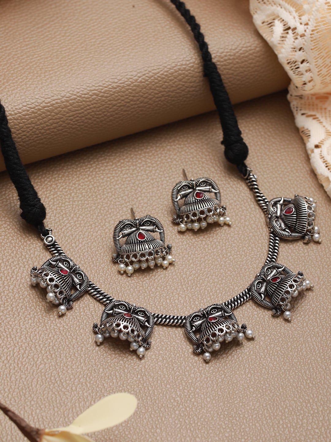 sangria silver-plated oxidised stone studded floral necklace & earrings