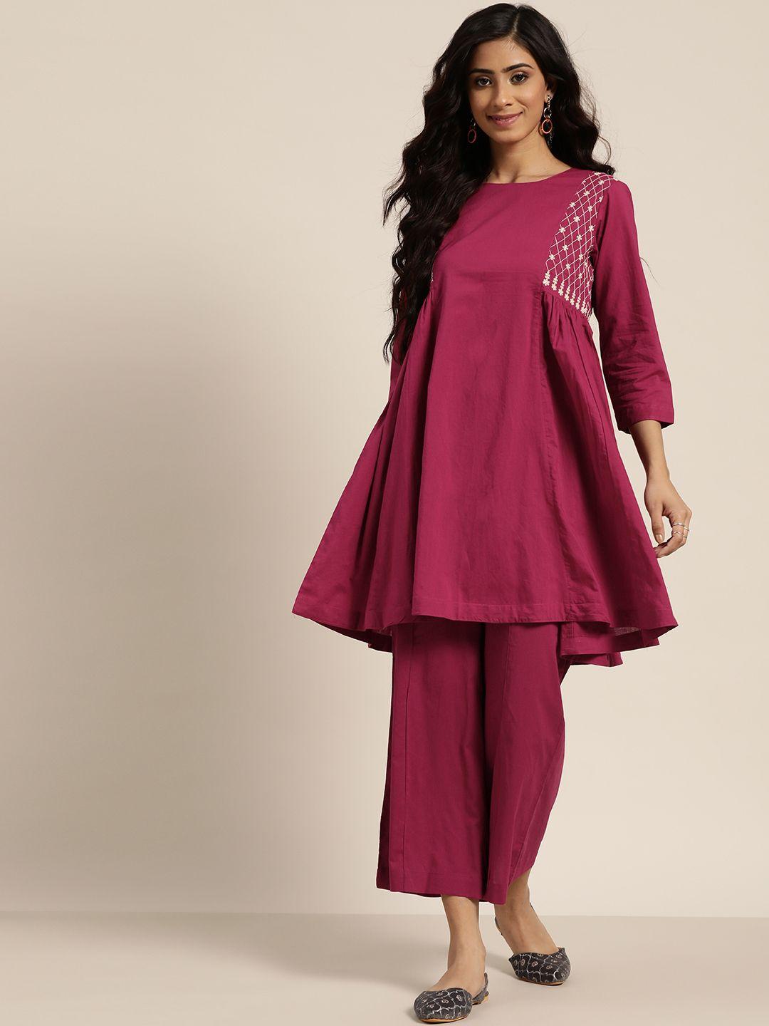 sangria women magenta pure cotton solid kurta with palazzos