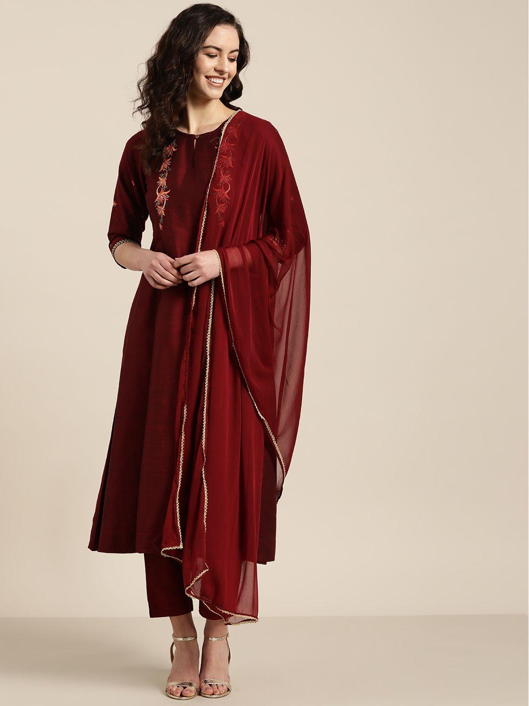 sangria women maroon solid kurta with trousers & dupatta