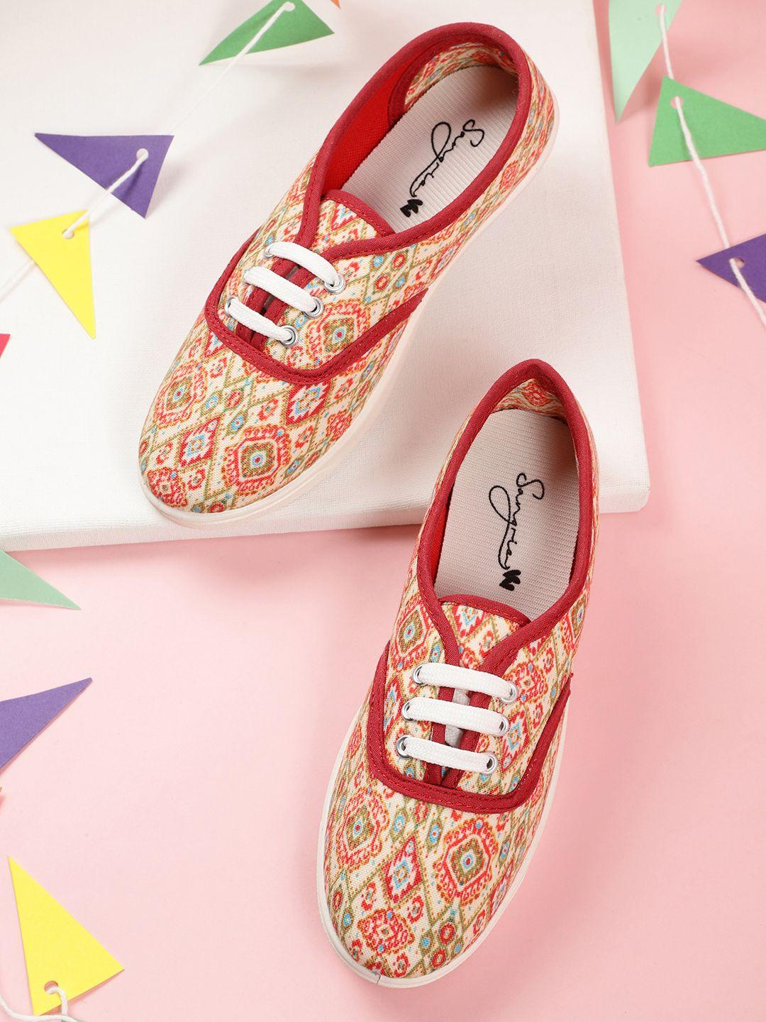 sangria women off white & red printed sneakers