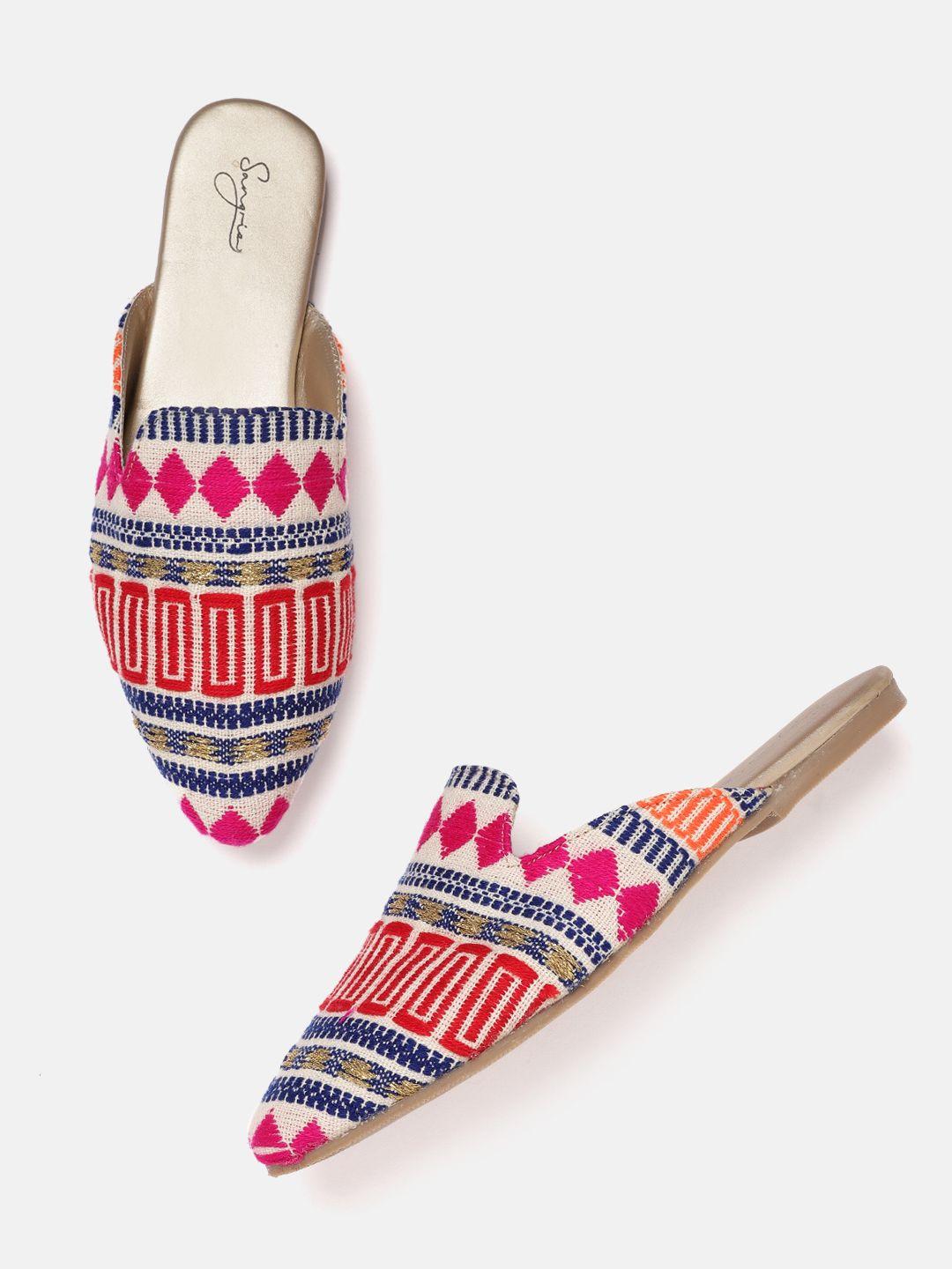 sangria women off-white & red woven design mules