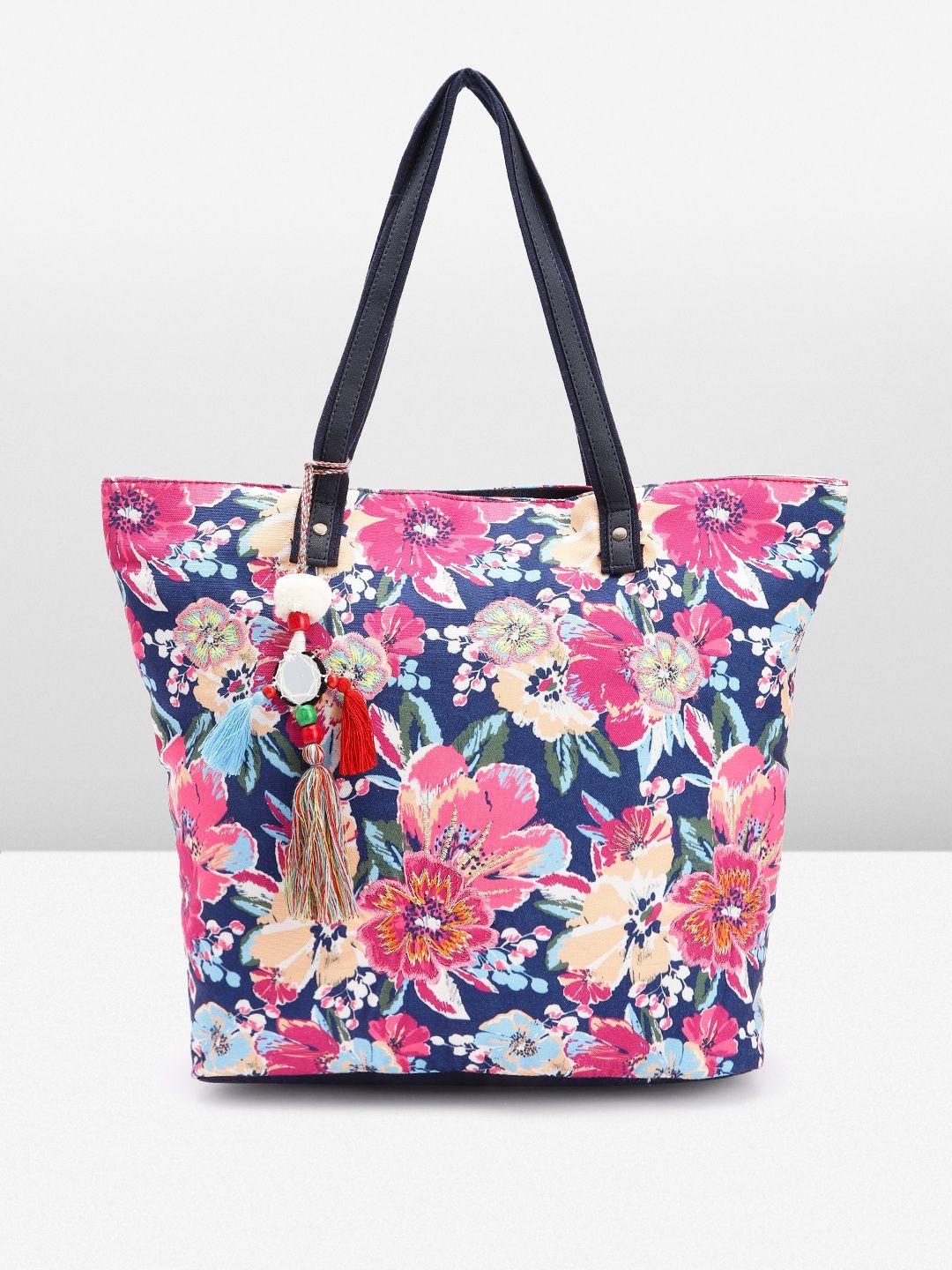 sangria women printed shoulder bag