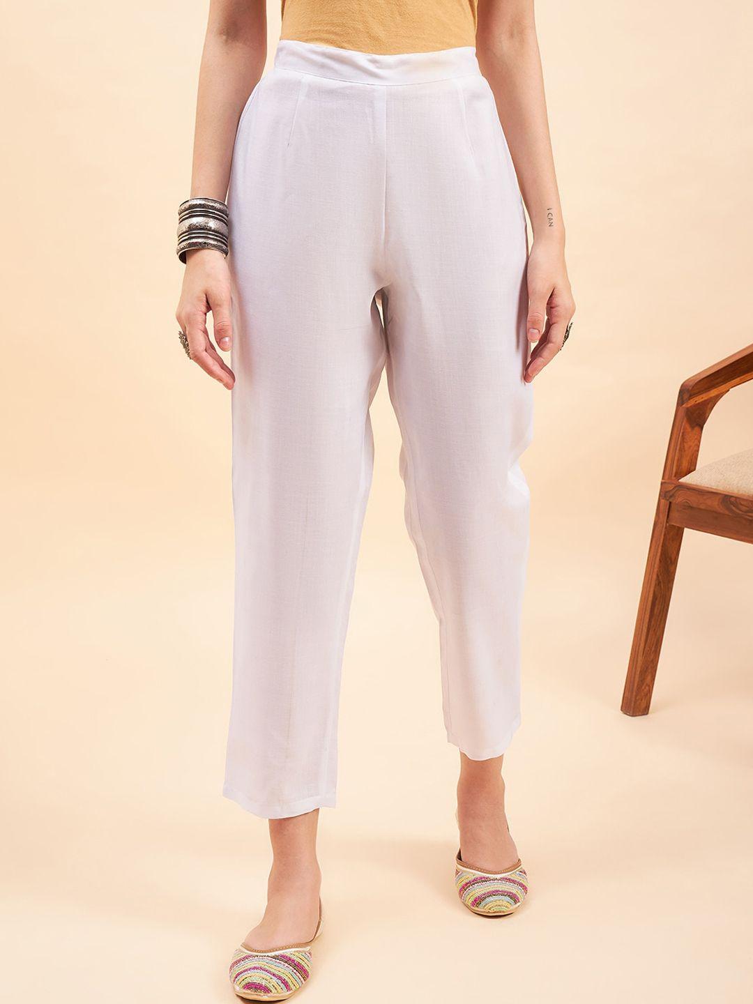 sangria women white mid-rise relaxed straight fit cropped trousers