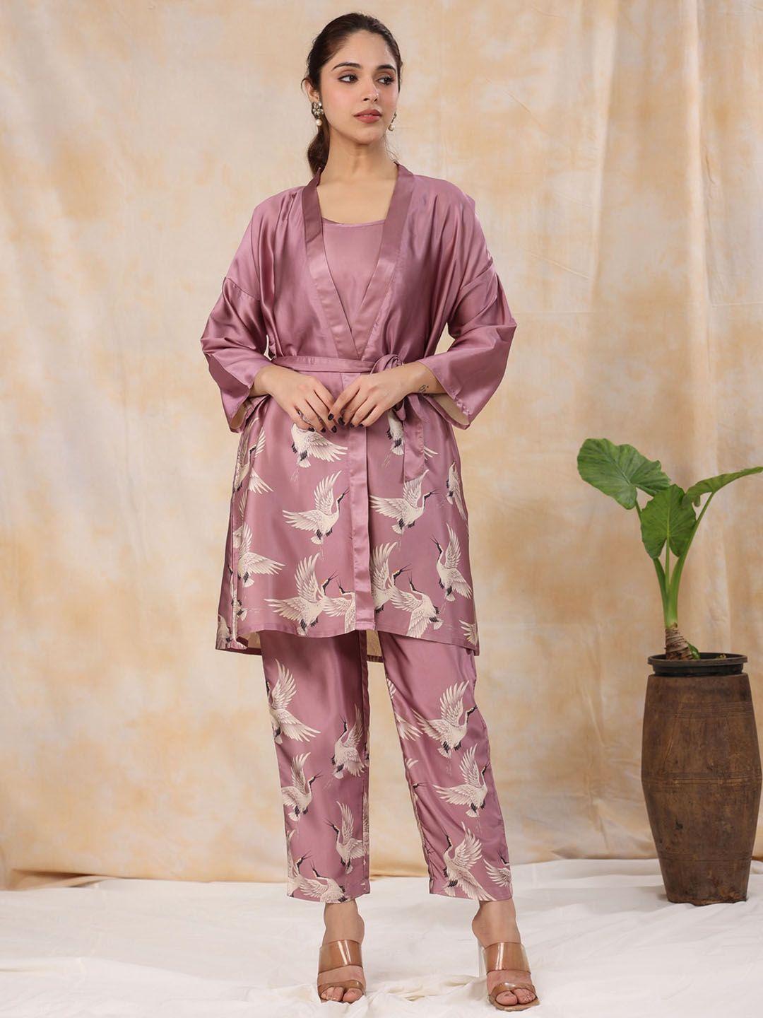 sanskrutihomes graphic printed night suit with robe
