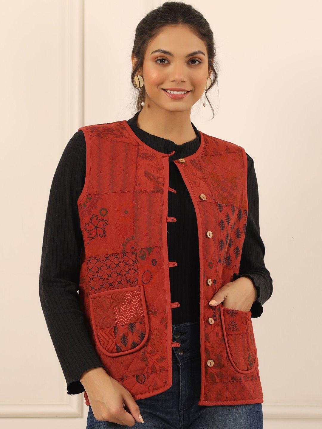 sanskrutihomes maroon floral printed lightweight cotton quilted jacket