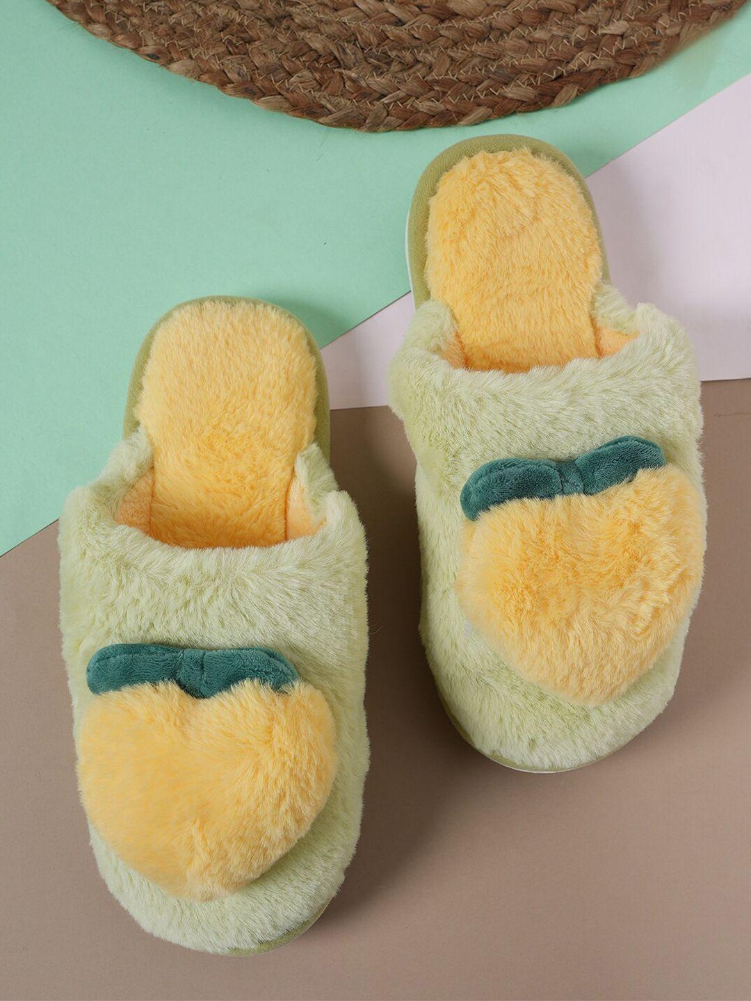 sapatos men self design room slippers
