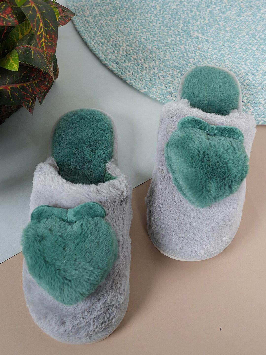 sapatos unisex self design fur room slippers