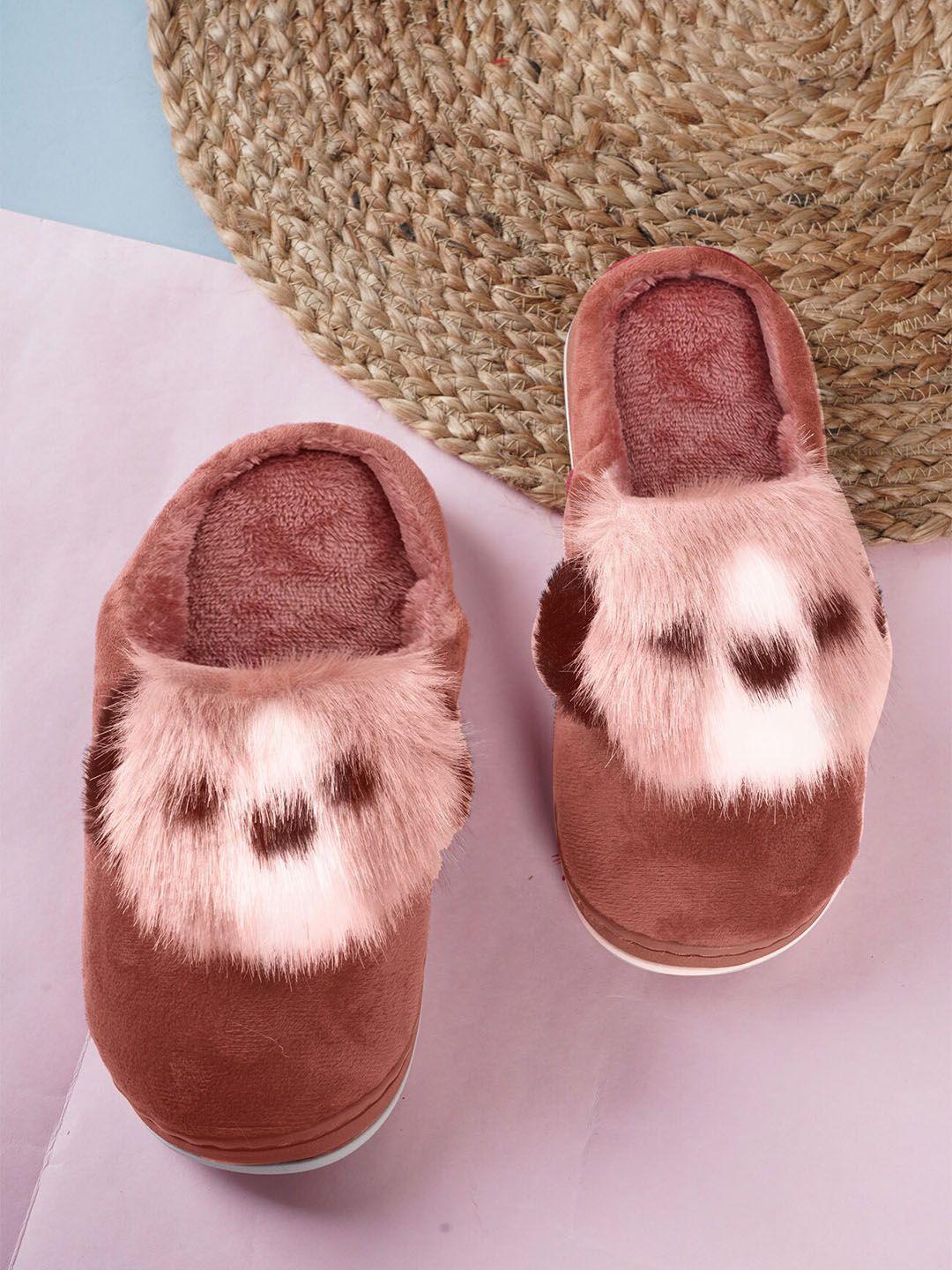 sapatos women peach-coloured & white bedroom slippers