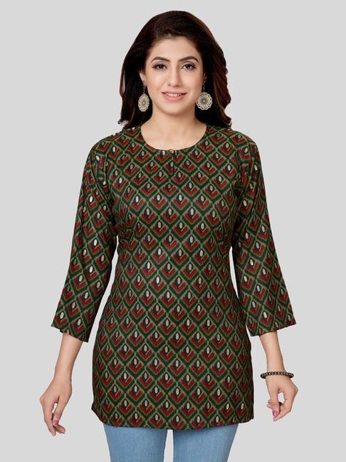 saree swarg green & red printed straight kurti