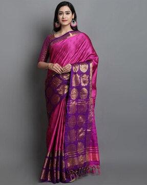 saree with contrast border and tassels