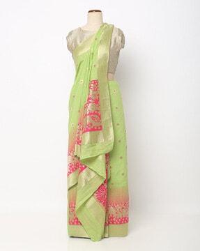 saree with contrast border