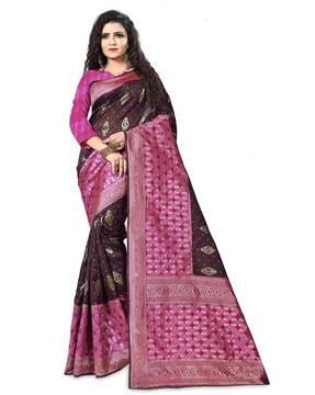 saree with contrast border