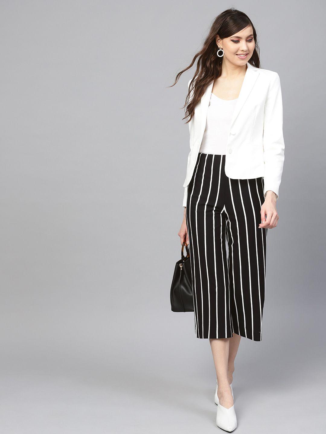 sassafras women black & white regular fit striped culottes