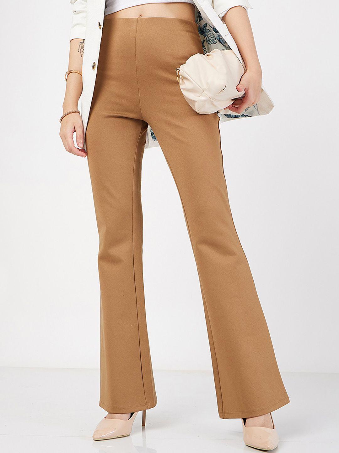 sassafras women beige mid-rise slim fit bootcut trousers