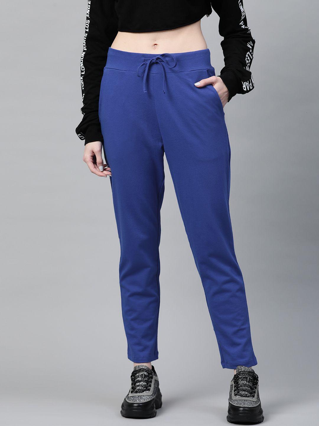sassafras women blue solid cotton track pants