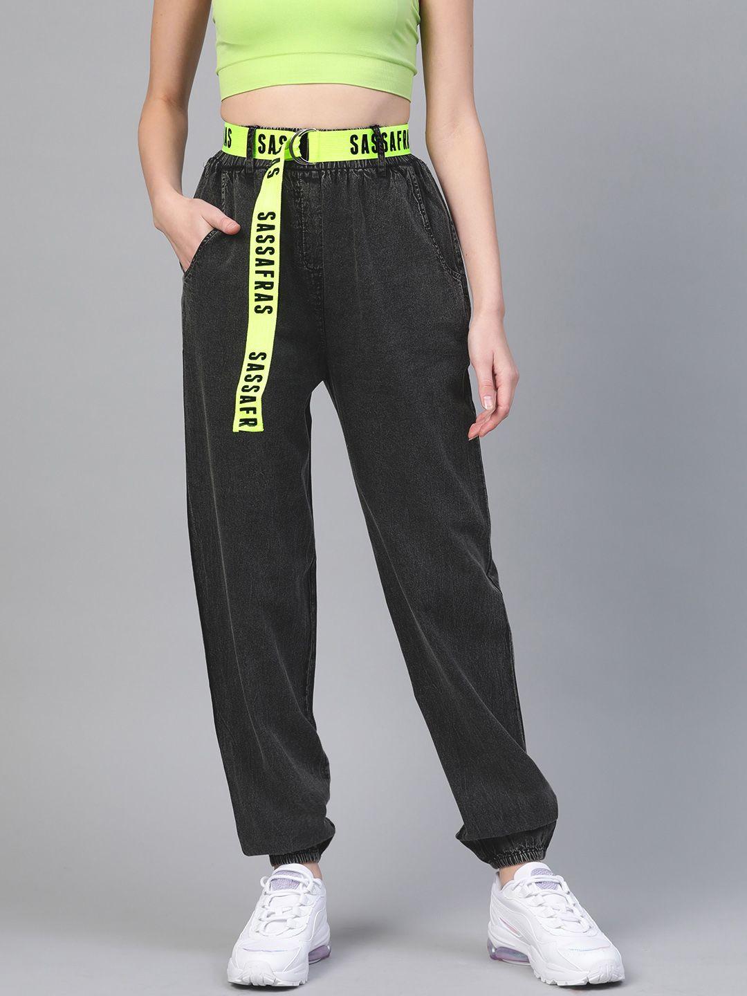 sassafras women charcoal grey regular fit solid chambray joggers with contrast belt