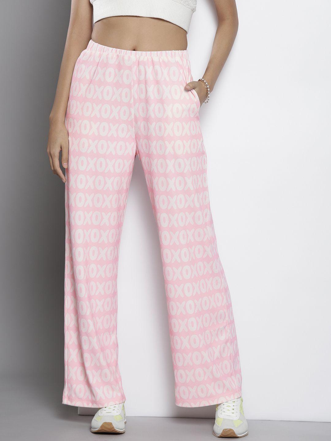 sassafras women pink printed straight fit track pants