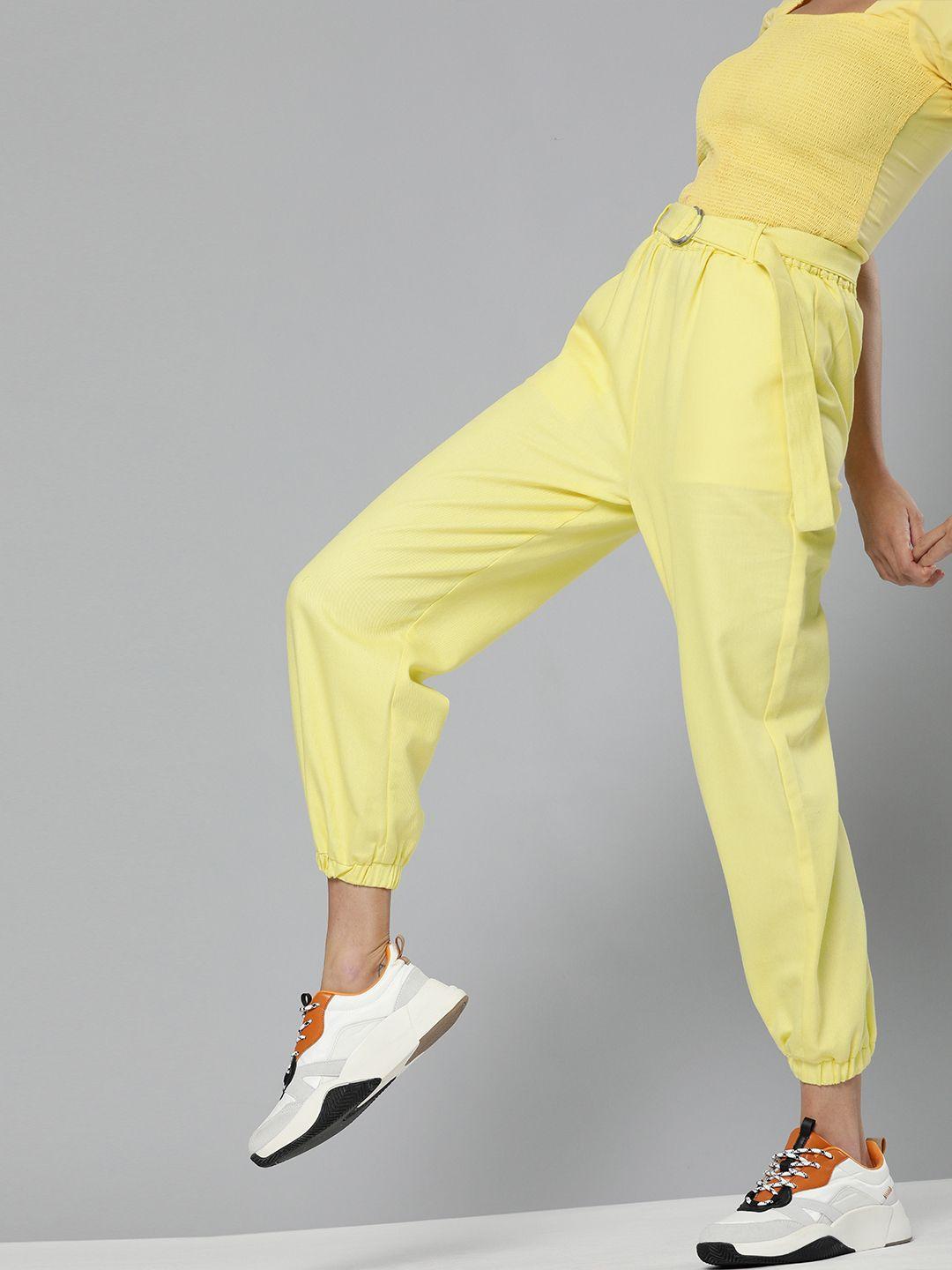 sassafras women yellow regular fit solid cropped joggers