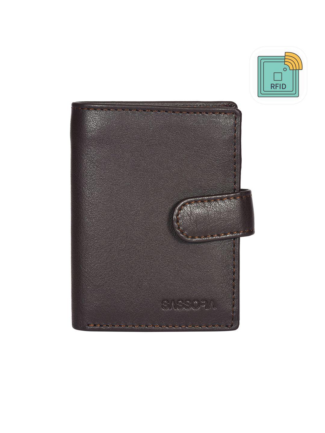 sassora unisex textured leather two fold wallet