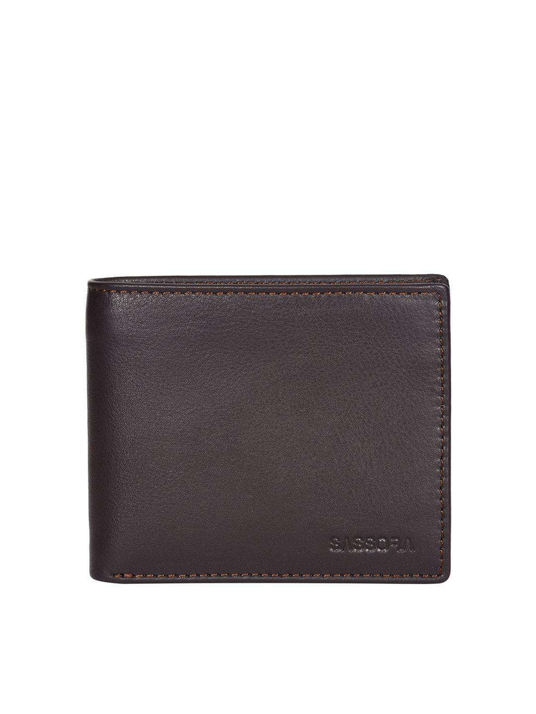 sassora unisex textured leather two fold wallet