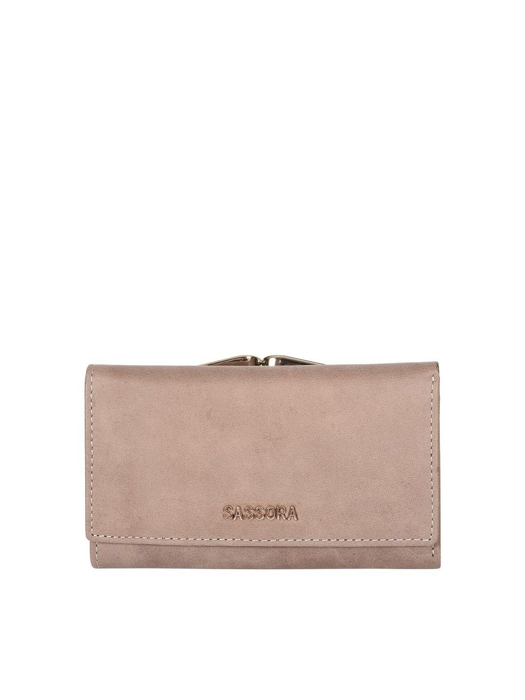 sassora women beige zip detail leather three fold wallet