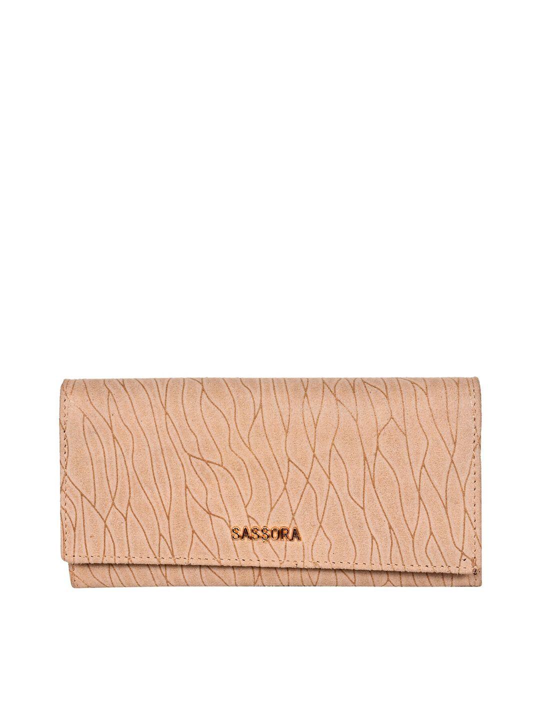 sassora women brown abstract printed leather envelope