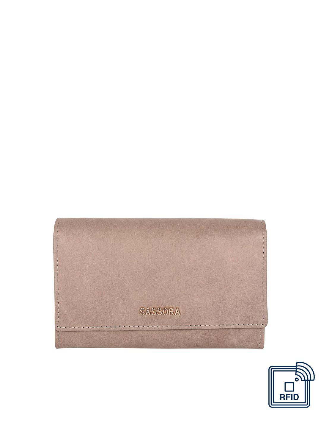 sassora women leather two fold wallet