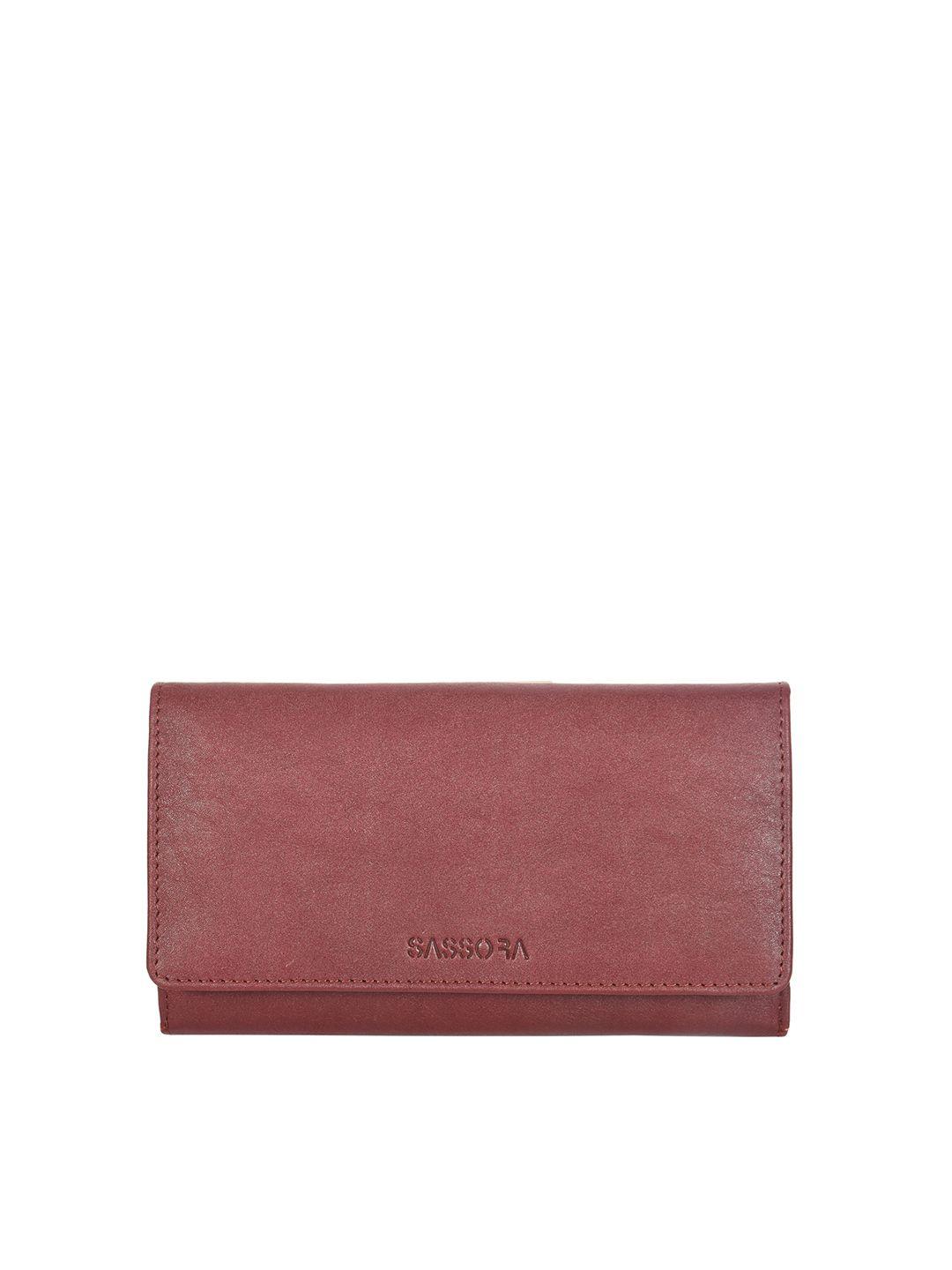 sassora women red & white zip detail leather two fold wallet
