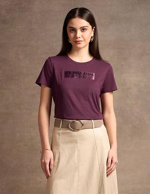 satin sticker print cotton t-shirt